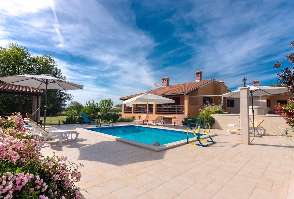 Hacienda Rosemary Vila Muntić Exterior foto