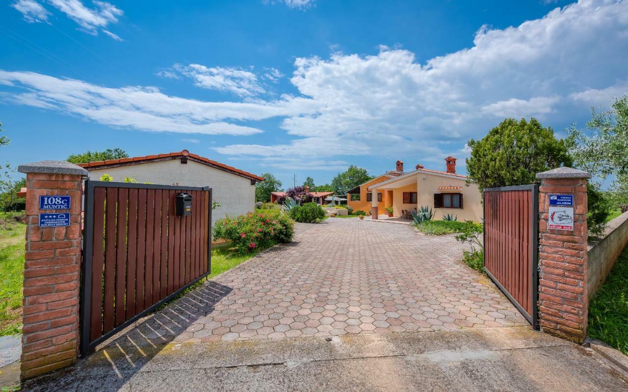 Hacienda Rosemary Vila Muntić Exterior foto