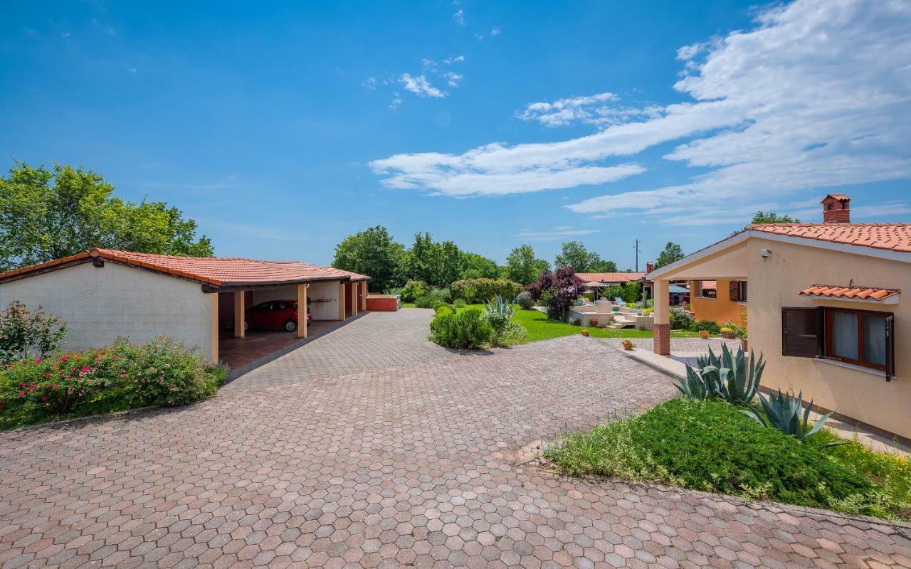 Hacienda Rosemary Vila Muntić Exterior foto