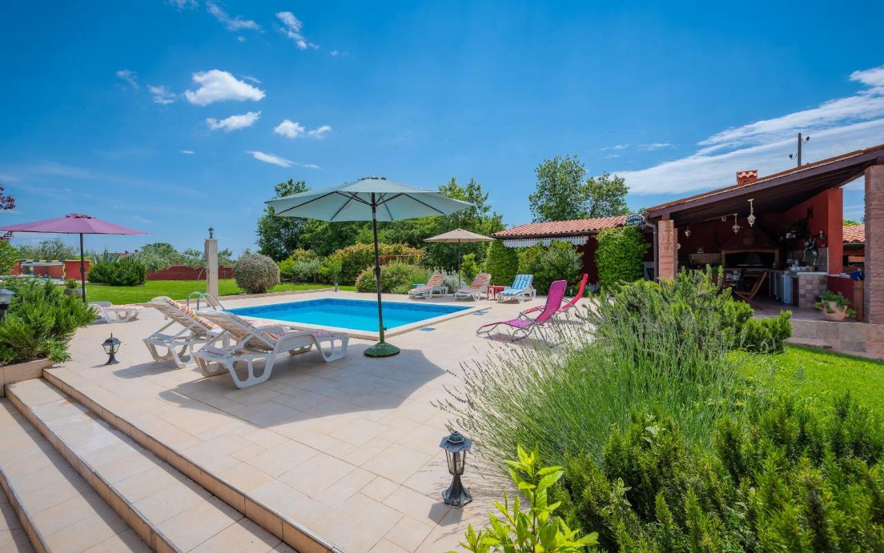 Hacienda Rosemary Vila Muntić Exterior foto