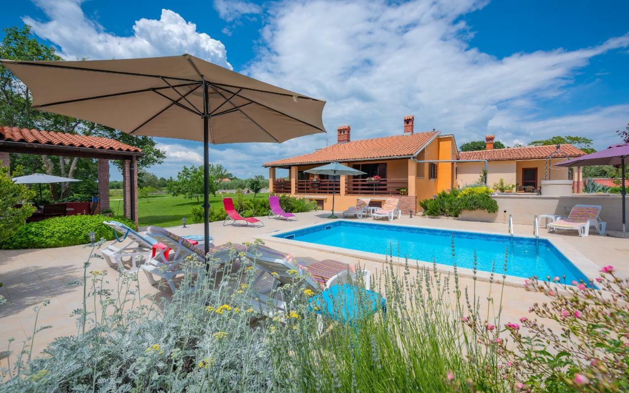 Hacienda Rosemary Vila Muntić Exterior foto